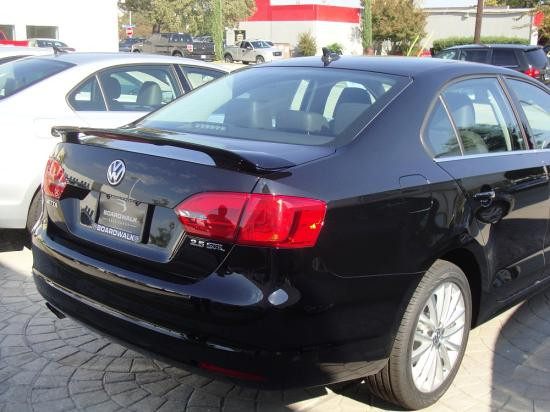 Hyundai Elantra Factory Post Lighted Spoiler (2007-2010)