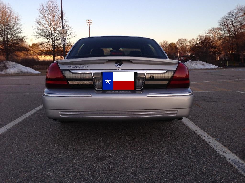 Mercury Grand Marquis Factory Flush No Light Spoiler (2003-2011) - Image 3