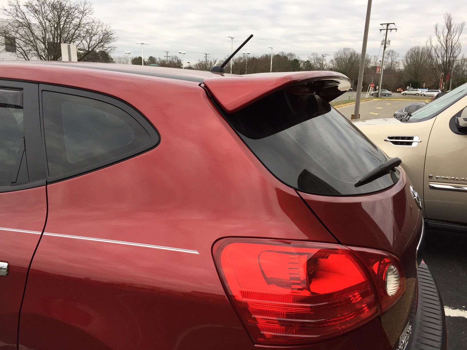 Nissan Rogue Factory Roof No Light Spoiler (2008-2013)