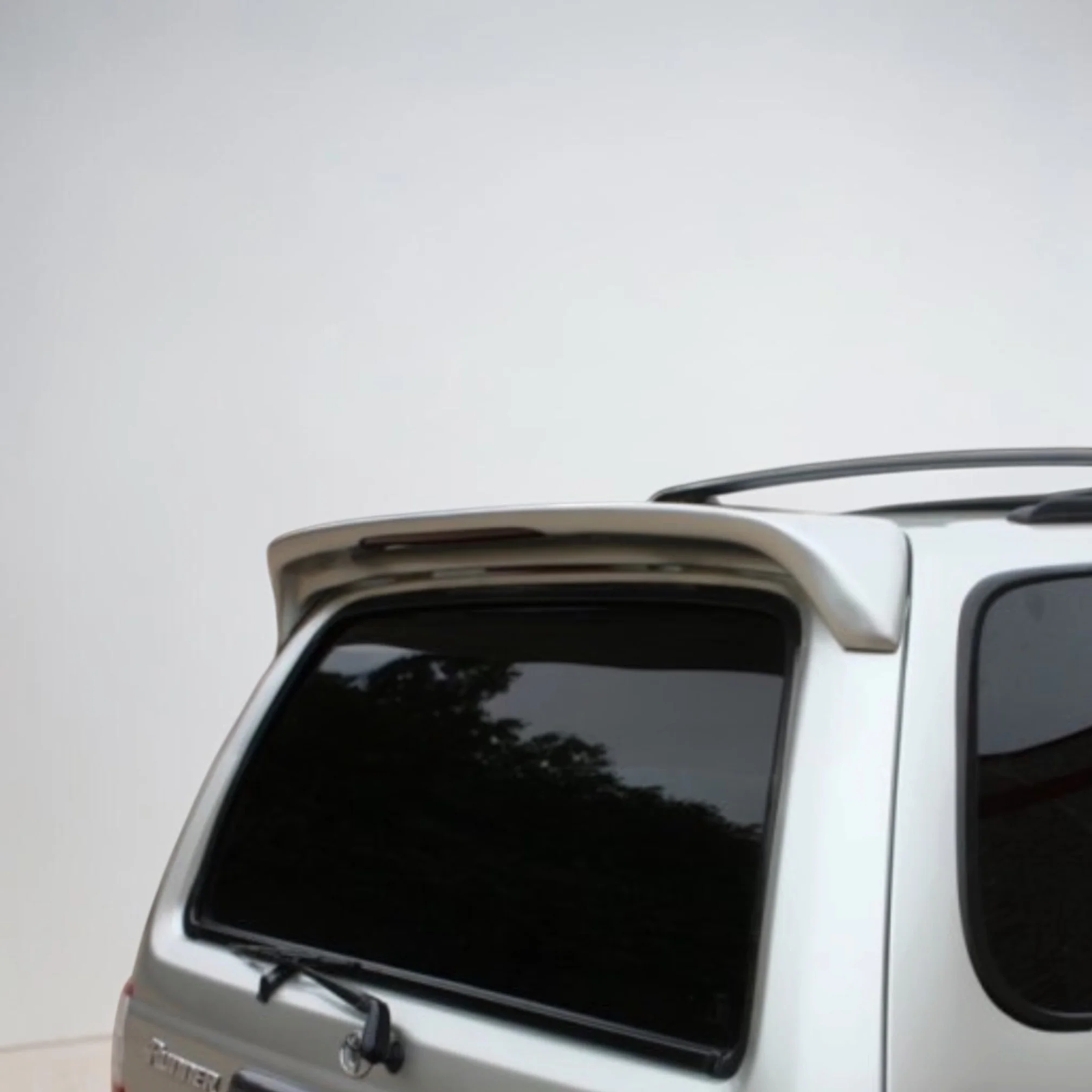 Toyota 4Runner Custom Roof Lighted Spoiler (1996-2002)